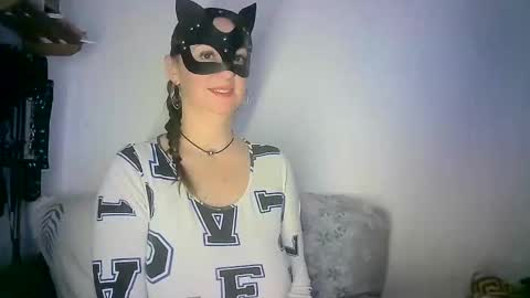 GoldenFish online show from 12.13.24