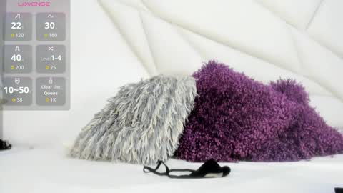 Snapshot of abigailwilliams_ chatting on 12.16.25 Abigail online show from 12.16.25