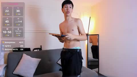 Snapshot of abraham_horny18 chatting on 10.15.25 abraham_horny18 online show from 10.15.25