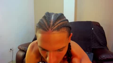 Snapshot of abravanel_sefardi chatting on 03.30.26 Abrovanel online show from 03.30.26