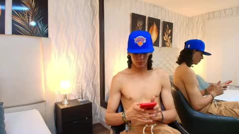 Snapshot of abravanel_sefardi chatting on 04.23.26 Abrovanel online show from 04.23.26