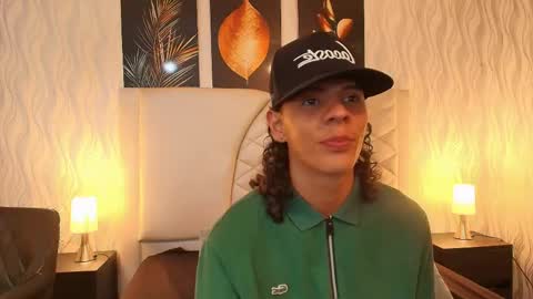 Snapshot of abravanel_sefardi chatting on 05.11.26 Abrovanel online show from 05.11.26