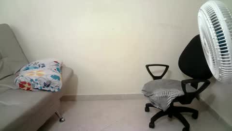 abril__ass online show from 10.24.25