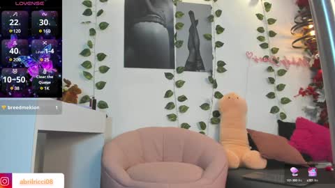 Abril  online show from 01.15.25