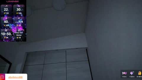 Abril  online show from 01.23.25