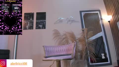 Abril  online show from 02.24.25