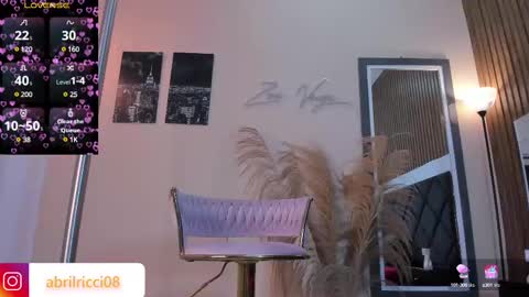 Abril  online show from 02.25.25