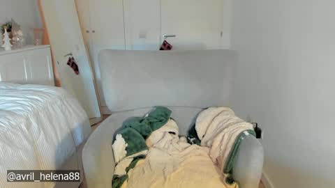 Helena online show from 01.08.25