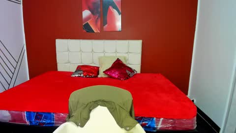 ABRIL online show from 12.07.24