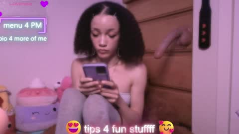 Peach online show from 04.14.26