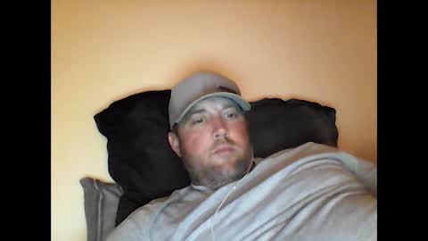 Snapshot of ace2 chatting on 09.29.25 ace2 online show from 09.29.25