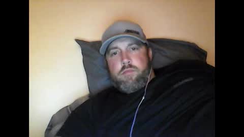 Snapshot of ace2 chatting on 10.28.25 ace2 online show from 10.28.25