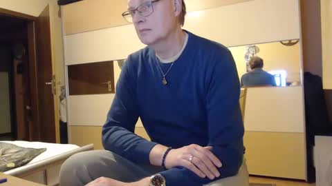 Snapshot of ach471 chatting on 12.05.24 ach471 online show from 12.05.24