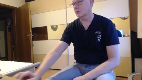 Snapshot of ach471 chatting on 01.11.25 ach471 online show from 01.11.25