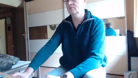 Snapshot of ach471 chatting on 01.18.25 ach471 online show from 01.18.25