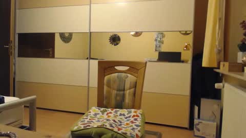 Snapshot of ach471 chatting on 03.07.25 ach471 online show from 03.07.25