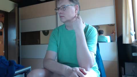 Snapshot of ach471 chatting on 03.12.25 ach471 online show from 03.12.25