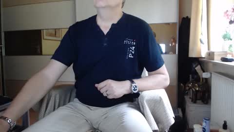 Snapshot of ach471 chatting on 09.19.25 ach471 online show from 09.19.25