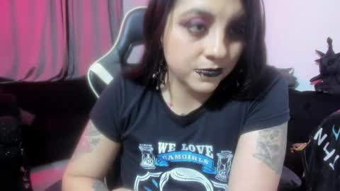 Snapshot of acid_alice666 chatting on 04.19.26 Alice online show from 04.19.26