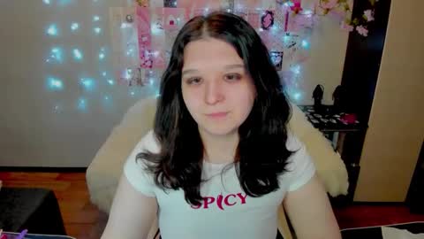 Snapshot of acid_kate chatting on 04.19.26 Kate online show from 04.19.26