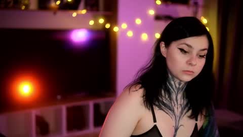 Snapshot of acid_pie chatting on 02.17.25 acid_pie online show from 02.17.25