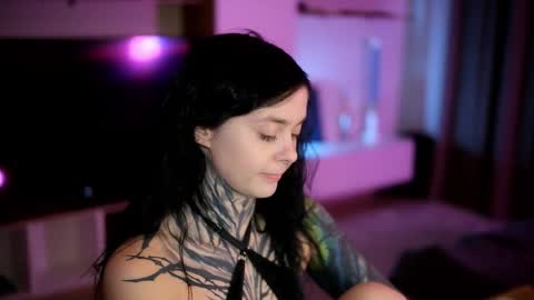 Snapshot of acid_pie chatting on 10.14.25 acid_pie online show from 10.14.25