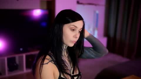 Snapshot of acid_pie chatting on 10.20.25 acid_pie online show from 10.20.25