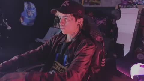 Snapshot of acidmilo chatting on 07.19.26 Acid Milo online show from 07.19.26