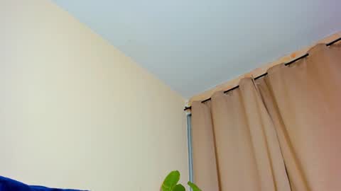 R. online show from 02.20.25