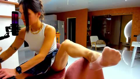 Ada   online show from 03.11.25