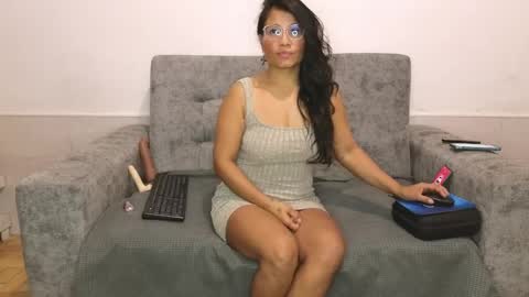 Snapshot of adahira08 chatting on 04.19.26 Adahira online show from 04.19.26