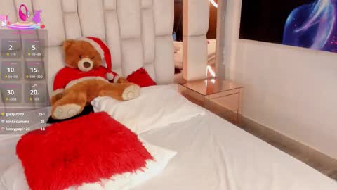 adalinarusell_ online show from 12.13.25