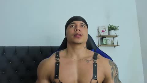 Snapshot of adam_boss chatting on 02.18.26 adam boss online show from 02.18.26