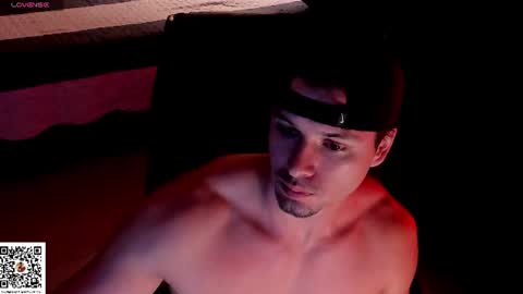 Snapshot of adam_bouton chatting on 07.16.26 Adam online show from 07.16.26