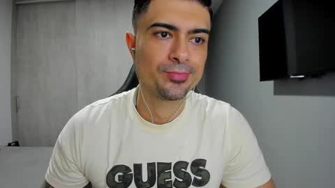 adam clarke online show from 02.20.25