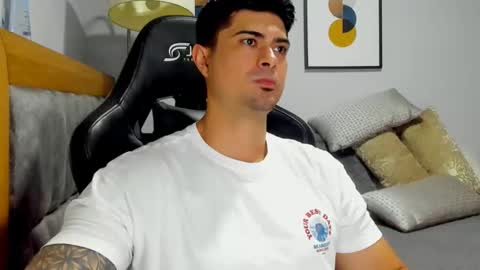 adam clarke online show from 01.07.26