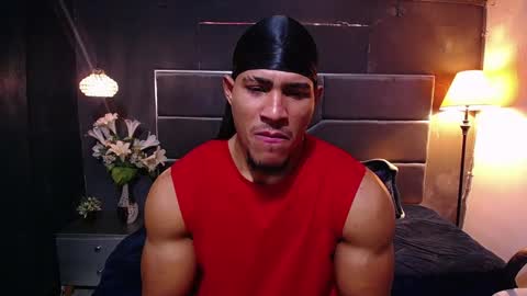 adam_fit19cm online show from 03.11.26