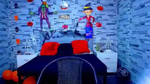 Snapshot of adam_hot11 chatting on 10.19.25 adam hot11 online show from 10.19.25