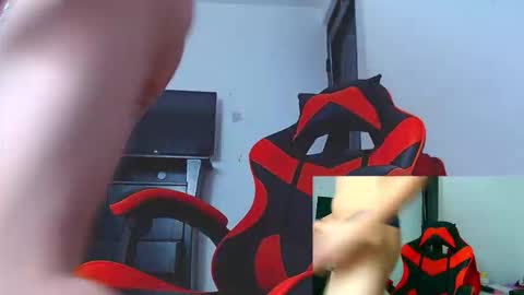 Snapshot of adam_hot11 chatting on 12.22.25 adam hot11 online show from 12.22.25