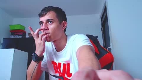 Snapshot of adam_hot11 chatting on 01.11.26 adam hot11 online show from 01.11.26