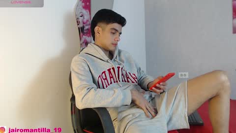 Hello guys excuse my absence I will be absent for several days for health reasons I hope you understand thank you very much. online show from 12.04.24