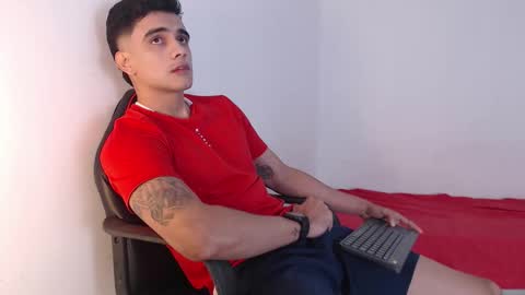 Hello guys excuse my absence I will be absent for several days for health reasons I hope you understand thank you very much. online show from 09.19.25