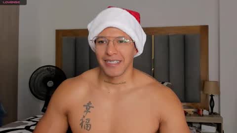 Snapshot of adamrocks2600 chatting on 12.04.24 Adam Rocks online show from 12.04.24