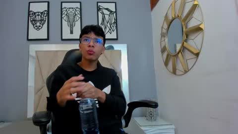 Adams Bobby online show from 03.15.26