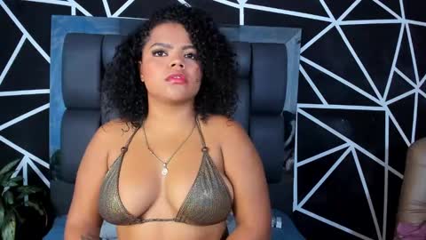 Snapshot of adams_cloe chatting on 03.03.25 Cloe Adams online show from 03.03.25