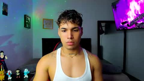 Snapshot of adams_collins chatting on 09.28.25 Adams online show from 09.28.25