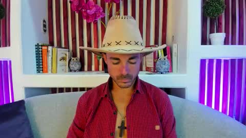 Snapshot of adams_sanz chatting on 02.07.26 Im Adams Sanz online show from 02.07.26