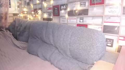 Victoria online show from 12.13.24