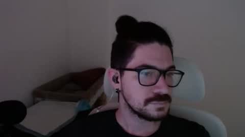 Snapshot of adamussutekh chatting on 04.02.26 Adam online show from 04.02.26