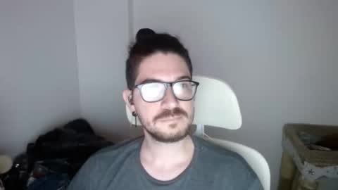Snapshot of adamussutekh chatting on 06.05.26 Adam online show from 06.05.26